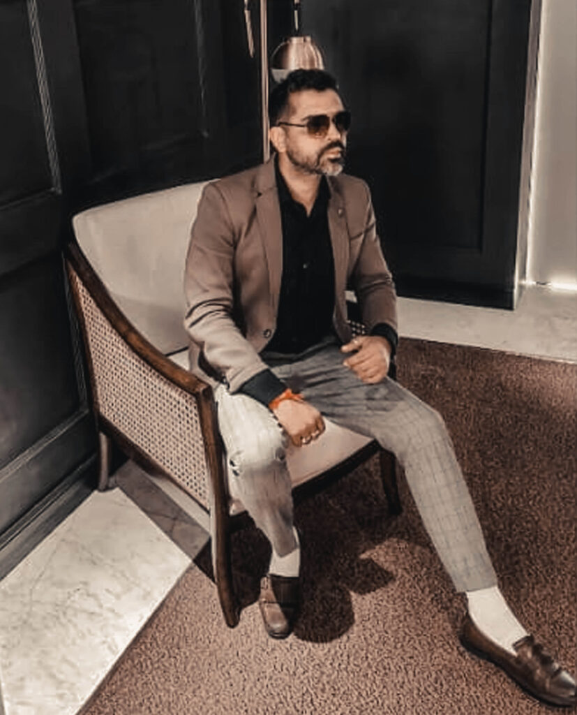 Amit Founder of Navdisha Portraits